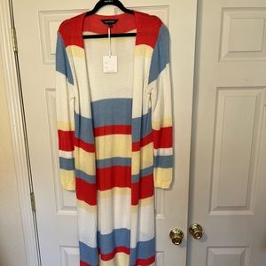 Color blocked long length Cardigan. Light weight.